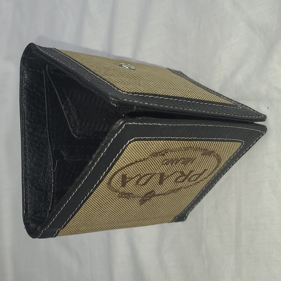 Prada Milano Tan and Black Leather Wallet - Picture 9 of 10